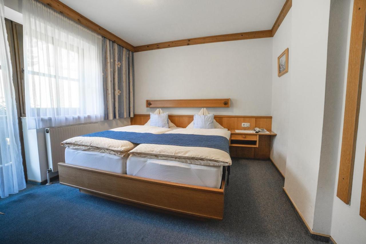 Hotel Landhaus Neumayr Гроссарль Экстерьер фото